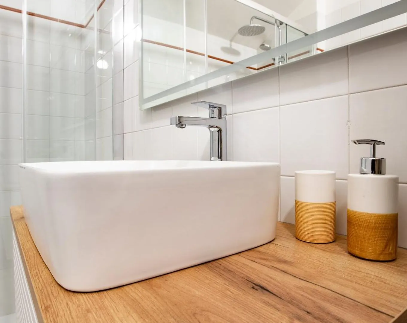 דירות קומו Modern & Minimalist Flat -4People- Fully Equipped איטליה